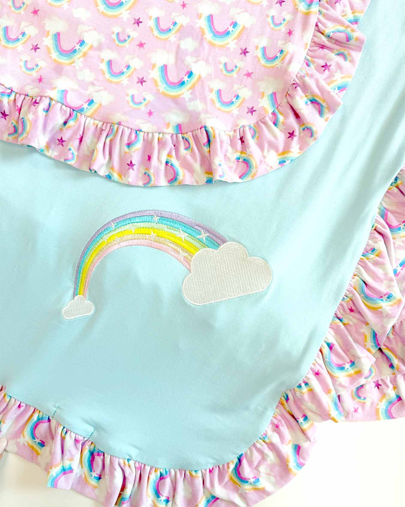 Addison Ruffled Blanket