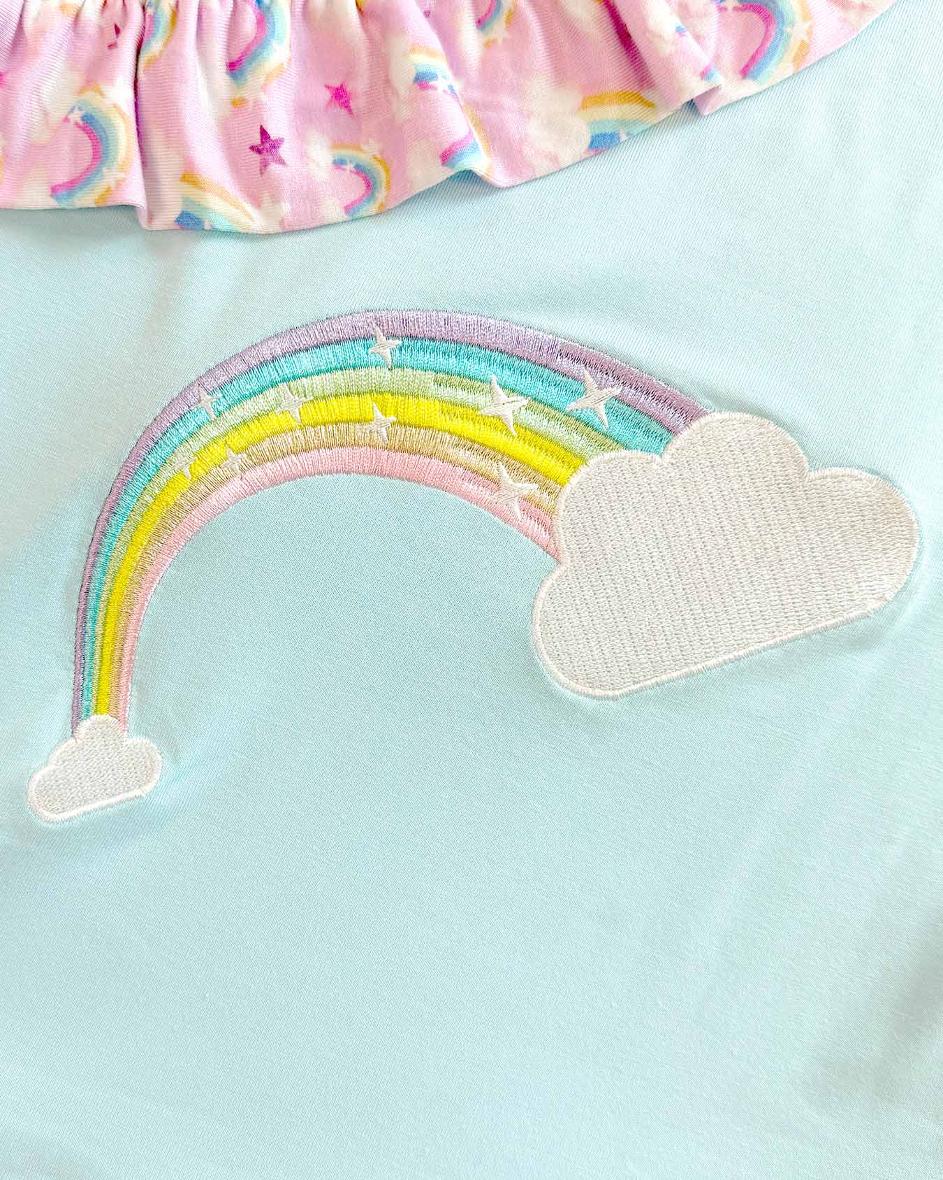 Addison Ruffled Blanket