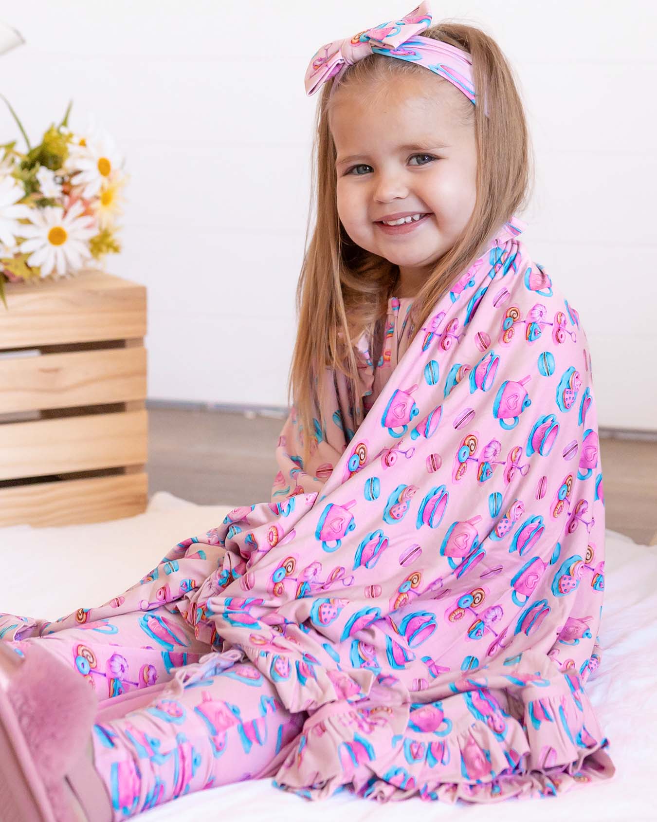 Camila Ruffled Blanket