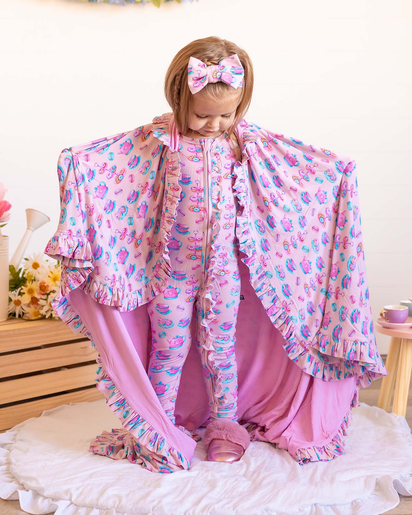 Camila Ruffled Blanket