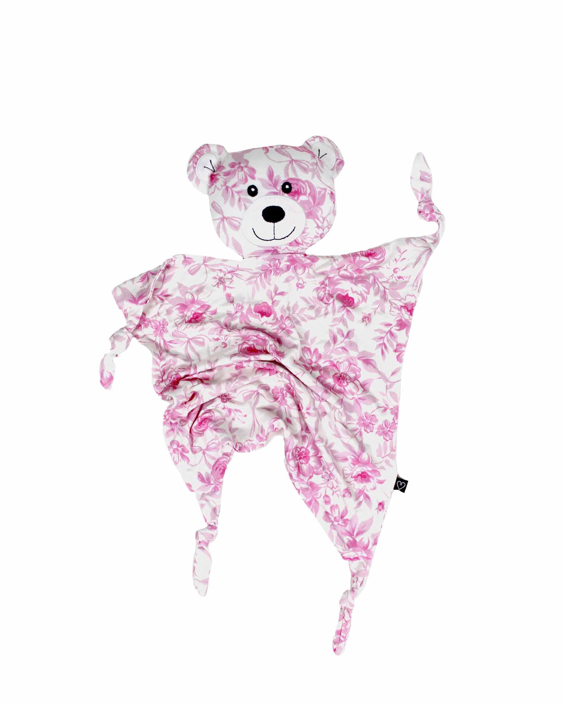 Evelyn Toy Lovey