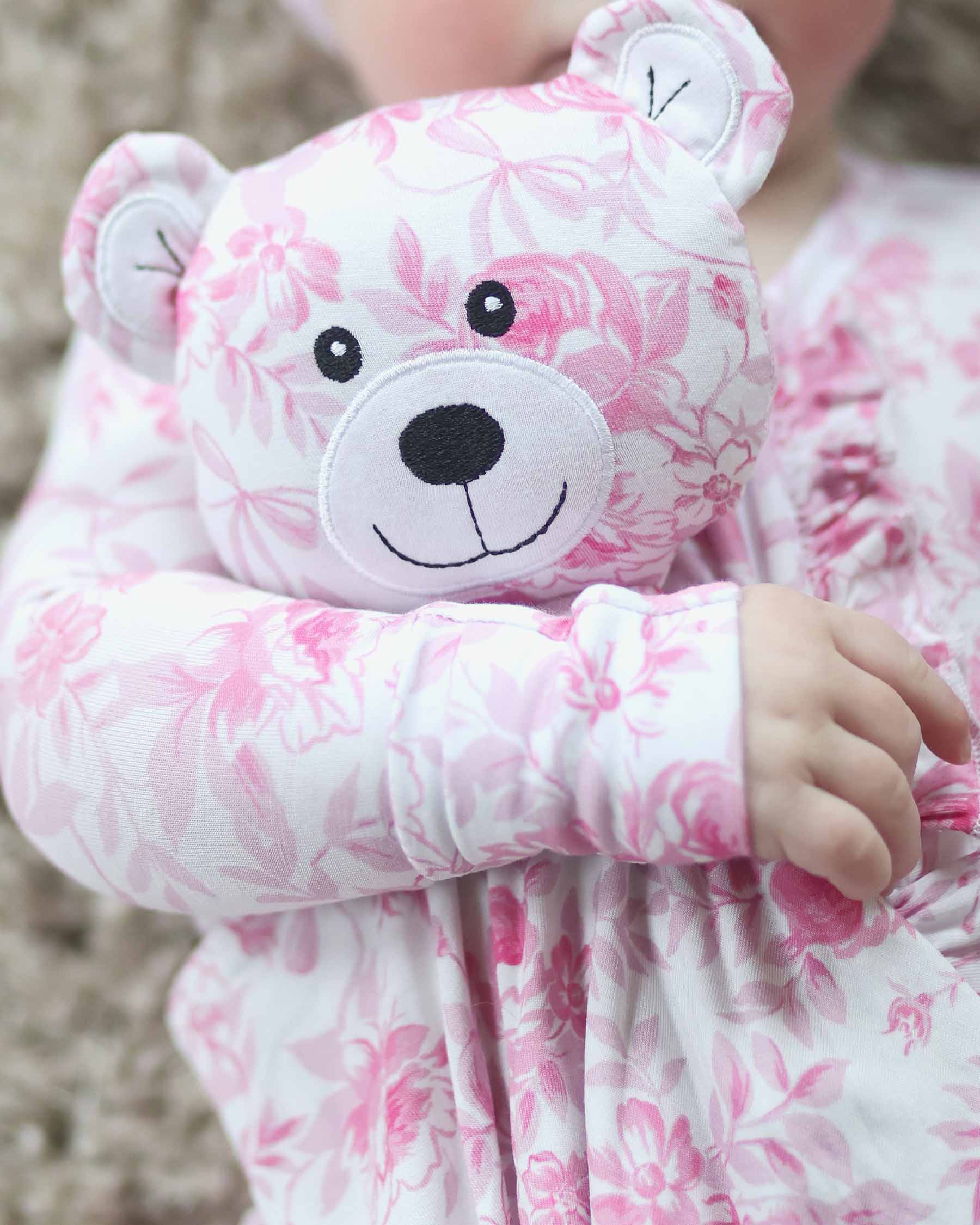Evelyn Toy Lovey