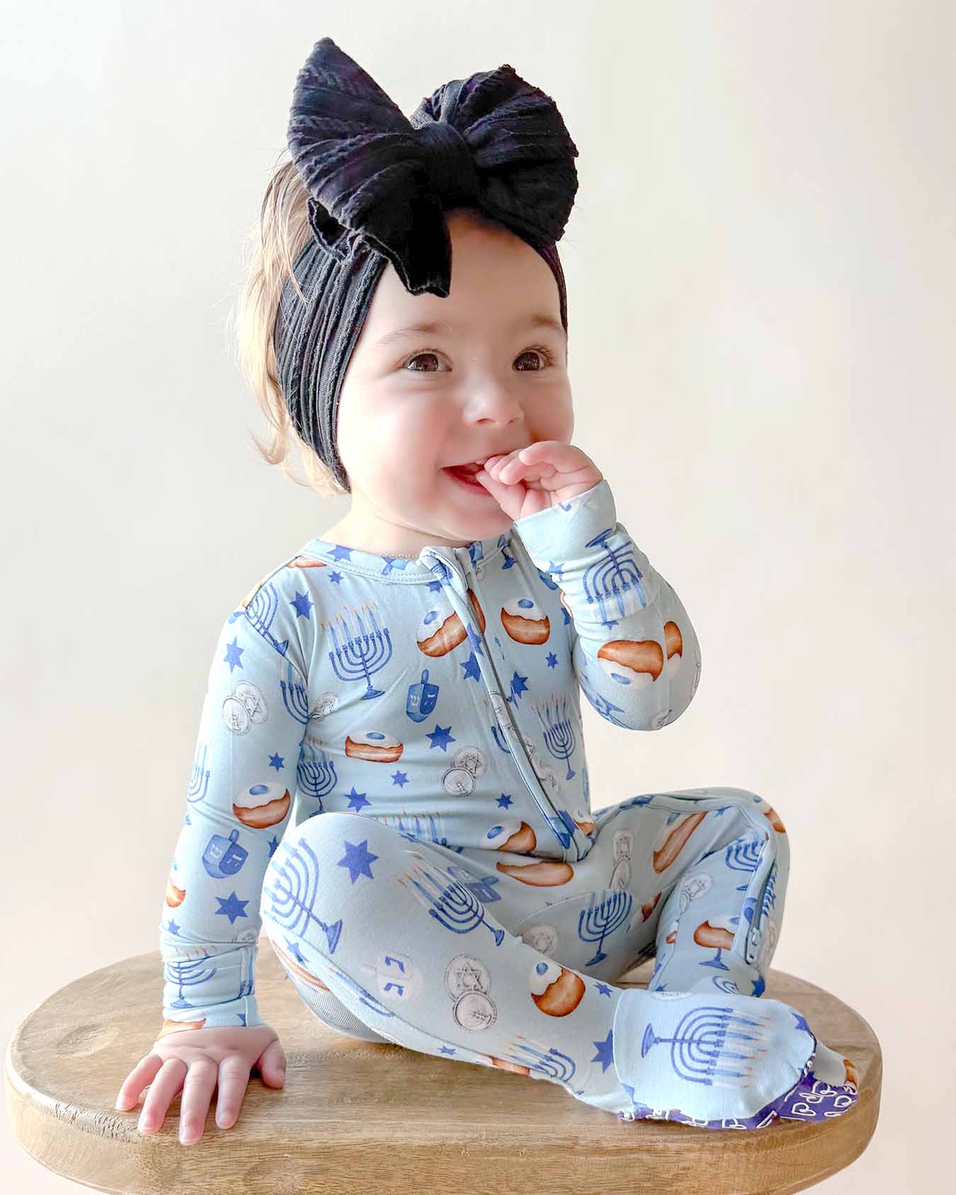Zohar Zippered Footie
